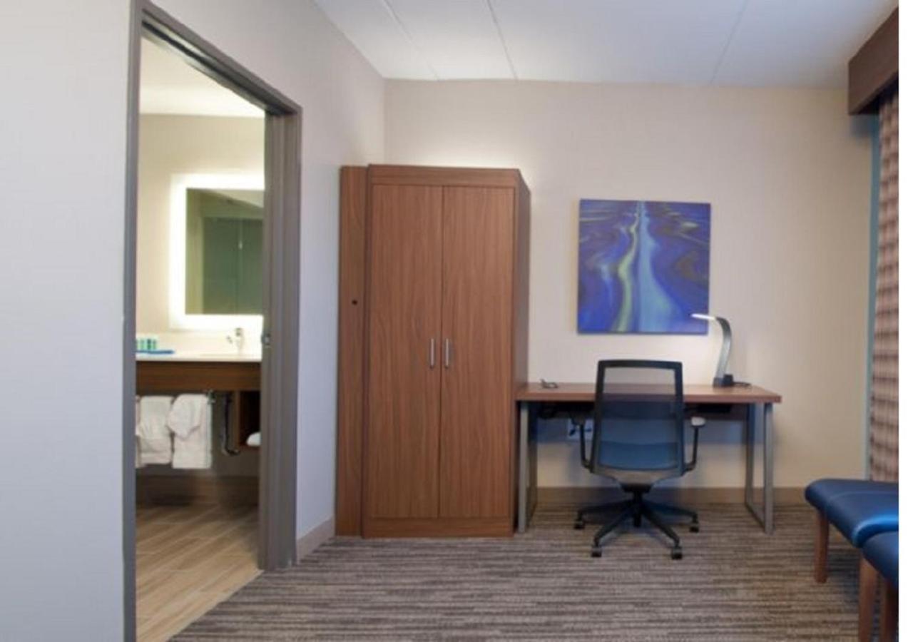 Holiday Inn Express Quantico - Stafford By Ihg Bagian luar foto