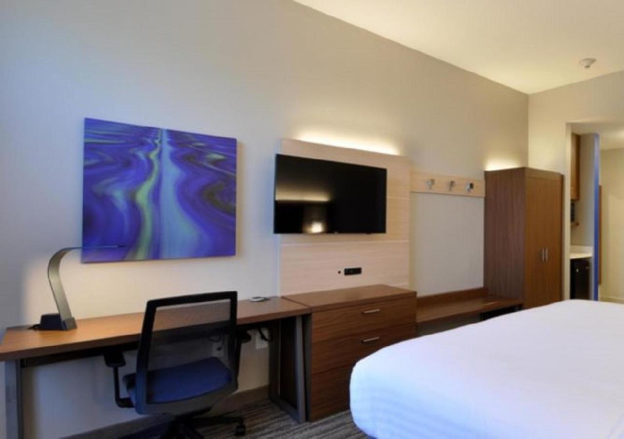 Holiday Inn Express Quantico - Stafford, An Ihg Hotel Bagian luar foto