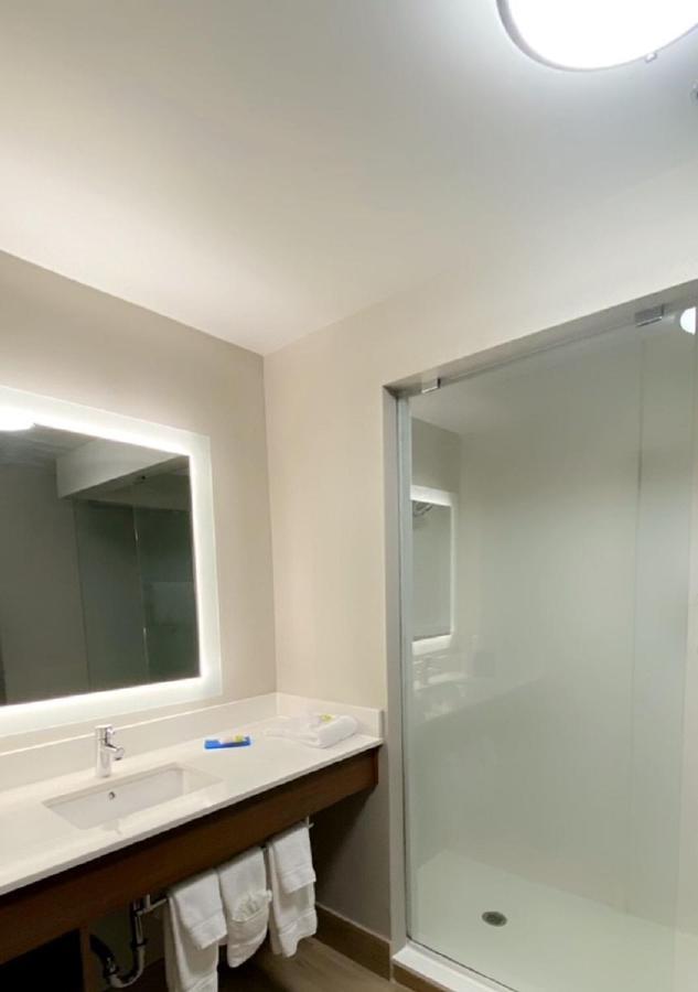 Holiday Inn Express Quantico - Stafford By Ihg Bagian luar foto