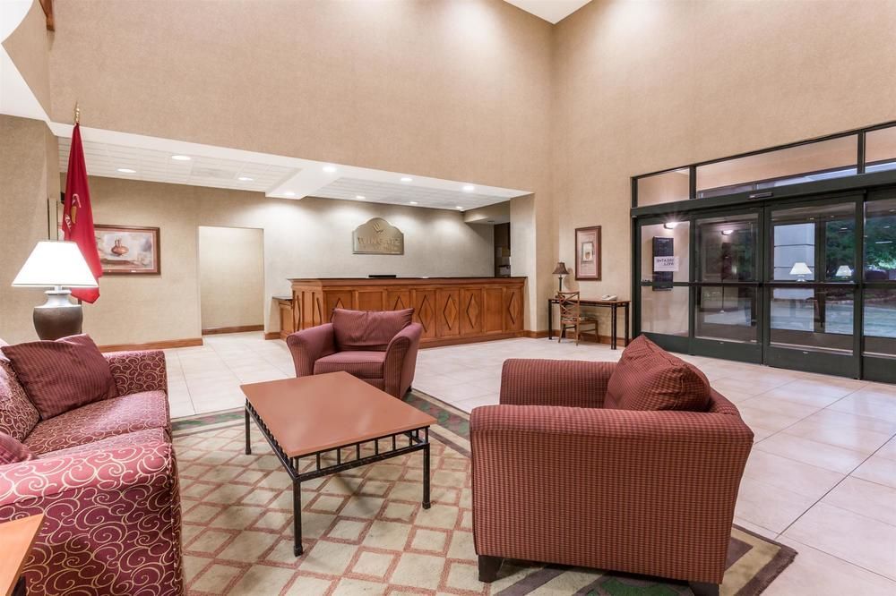 Holiday Inn Express Quantico - Stafford, An Ihg Hotel Bagian luar foto