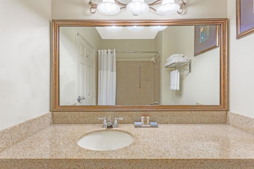 Holiday Inn Express Quantico - Stafford By Ihg Bagian luar foto