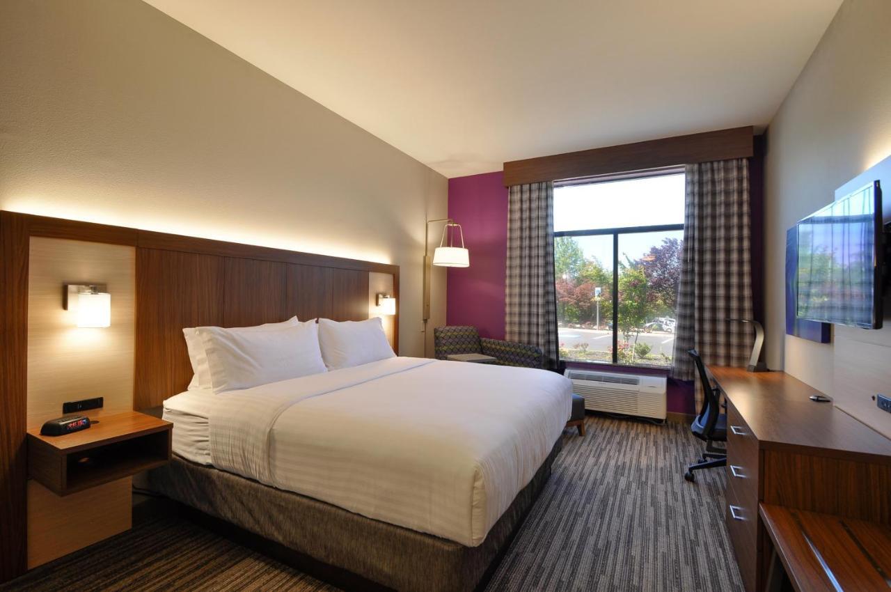 Holiday Inn Express Quantico - Stafford By Ihg Ruang foto